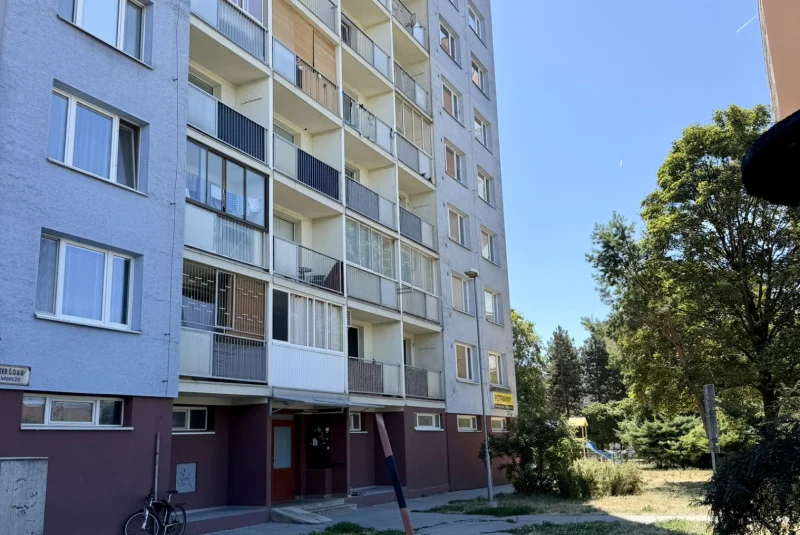 Tyršovo nábrežie 11