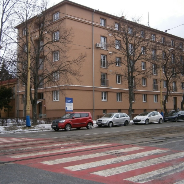 Komenského 46/48
